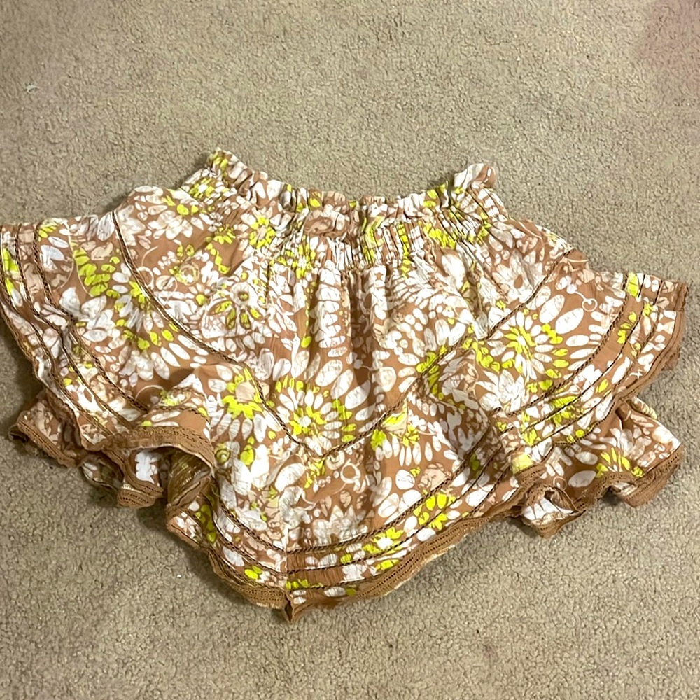 Flowy Aerie skort